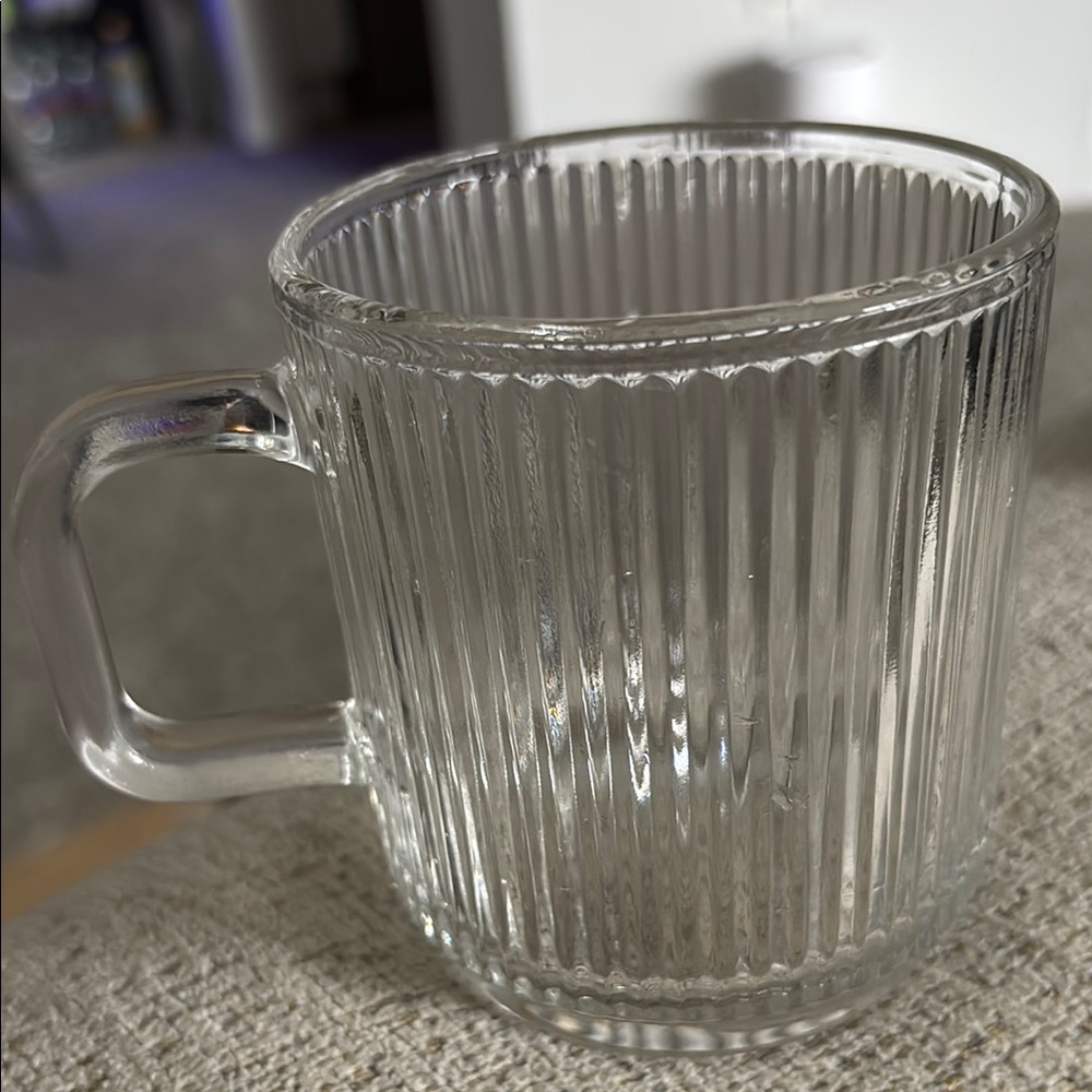 Gray Ribbed Dining Mug